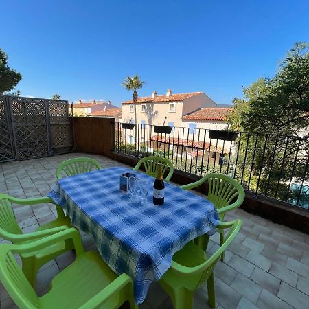 Apartment Port Cogolin With Garden View Grimaud Zewnętrze zdjęcie